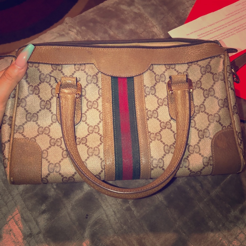 Authentic Gucci’s purse